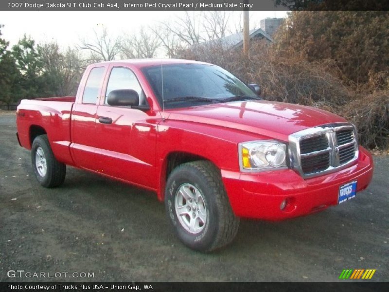 Inferno Red Crystal Pearl / Medium Slate Gray 2007 Dodge Dakota SLT Club Cab 4x4