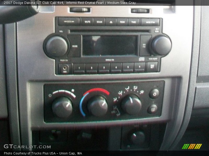 Inferno Red Crystal Pearl / Medium Slate Gray 2007 Dodge Dakota SLT Club Cab 4x4