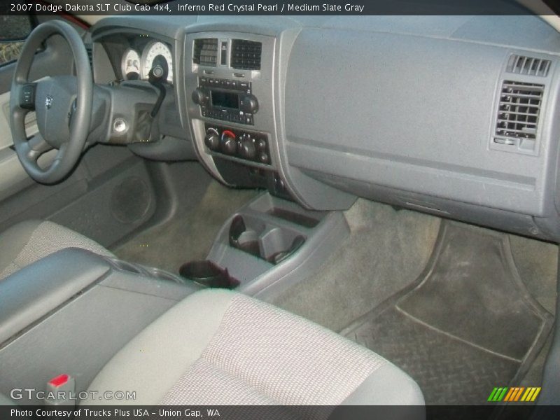 Inferno Red Crystal Pearl / Medium Slate Gray 2007 Dodge Dakota SLT Club Cab 4x4