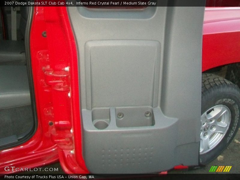 Inferno Red Crystal Pearl / Medium Slate Gray 2007 Dodge Dakota SLT Club Cab 4x4