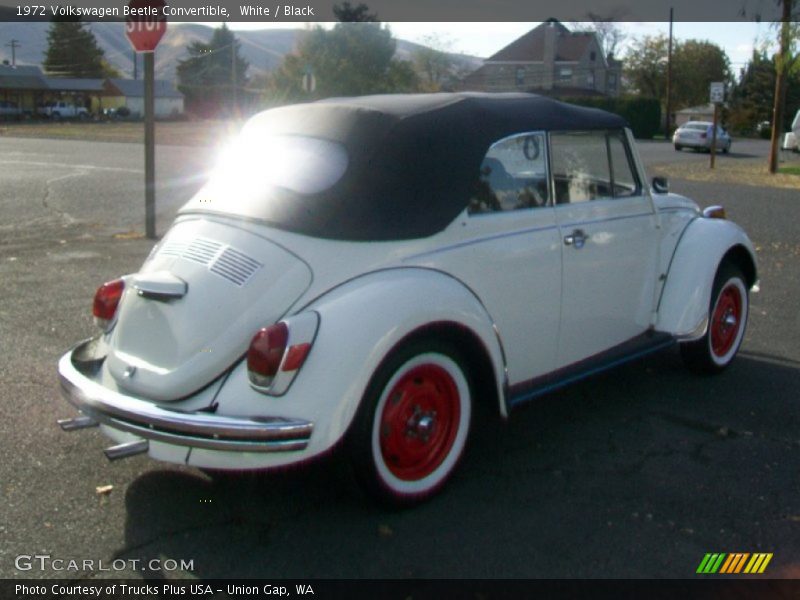 White / Black 1972 Volkswagen Beetle Convertible