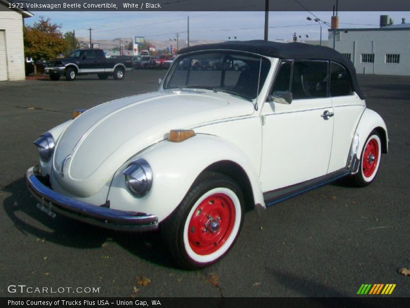 White / Black 1972 Volkswagen Beetle Convertible