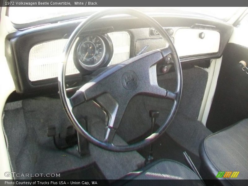 White / Black 1972 Volkswagen Beetle Convertible