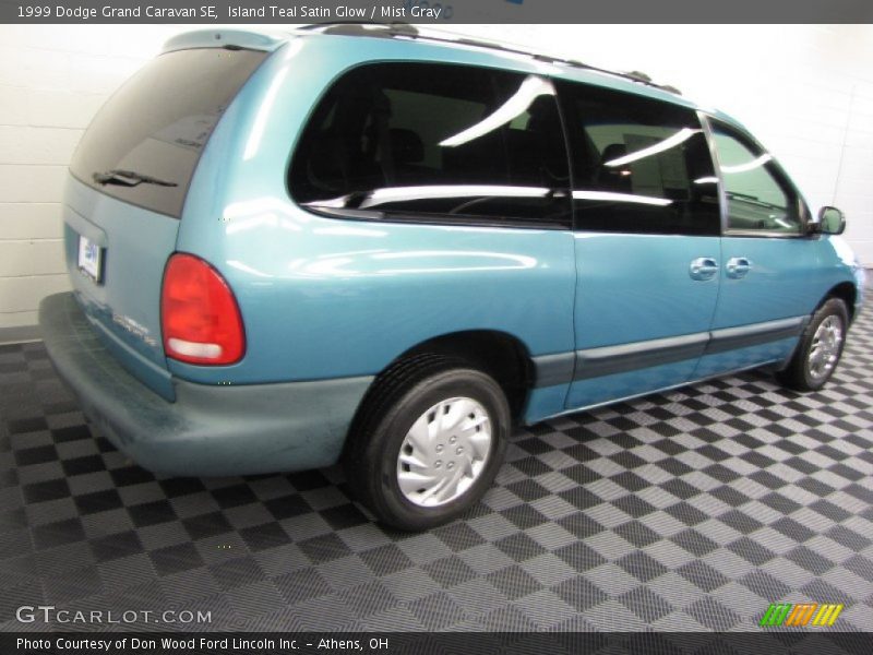 Island Teal Satin Glow / Mist Gray 1999 Dodge Grand Caravan SE