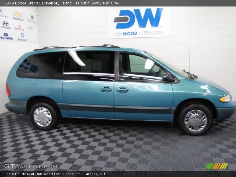 Island Teal Satin Glow / Mist Gray 1999 Dodge Grand Caravan SE