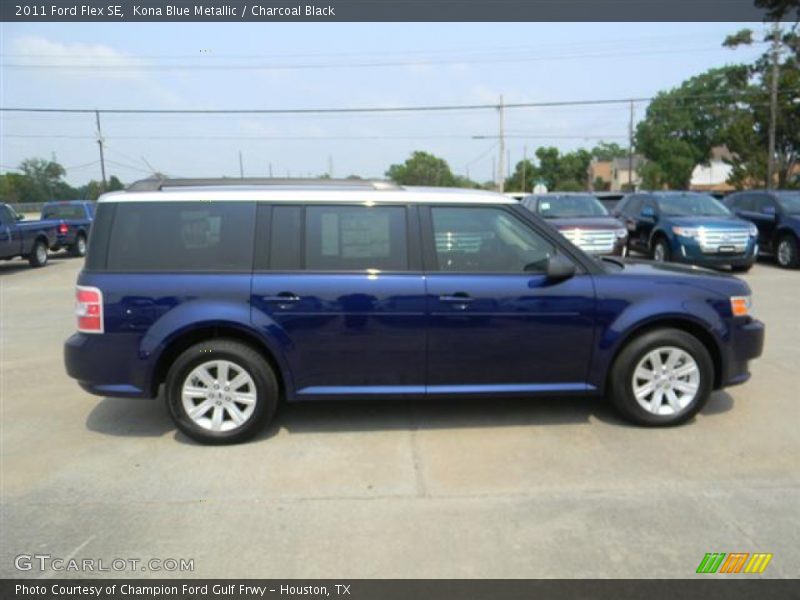 Kona Blue Metallic / Charcoal Black 2011 Ford Flex SE