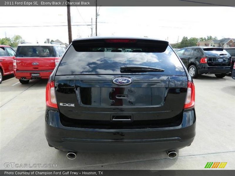 Ebony Black / Charcoal Black 2011 Ford Edge SE