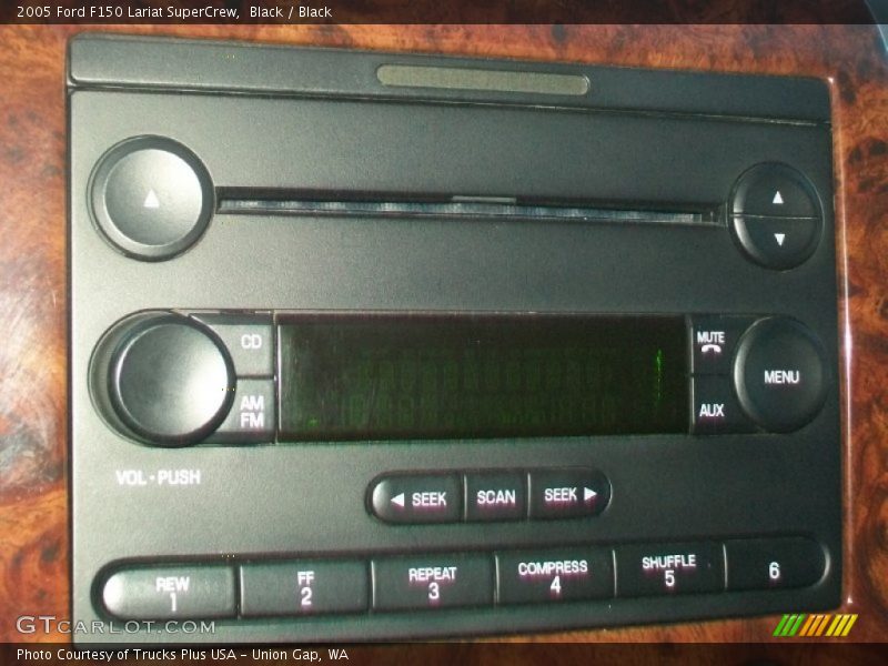 Black / Black 2005 Ford F150 Lariat SuperCrew