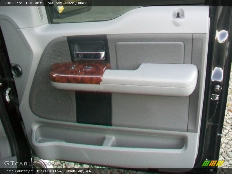 Black / Black 2005 Ford F150 Lariat SuperCrew