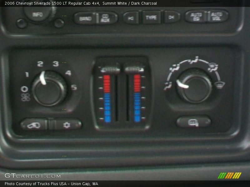 Summit White / Dark Charcoal 2006 Chevrolet Silverado 1500 LT Regular Cab 4x4
