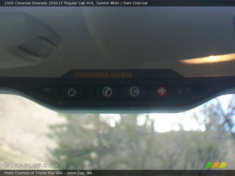 Summit White / Dark Charcoal 2006 Chevrolet Silverado 1500 LT Regular Cab 4x4