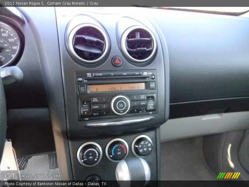 Gotham Gray Metallic / Gray 2011 Nissan Rogue S