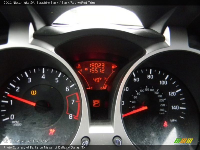 Sapphire Black / Black/Red w/Red Trim 2011 Nissan Juke SV
