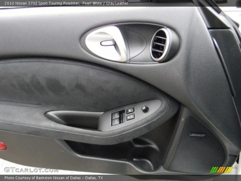 Pearl White / Gray Leather 2010 Nissan 370Z Sport Touring Roadster