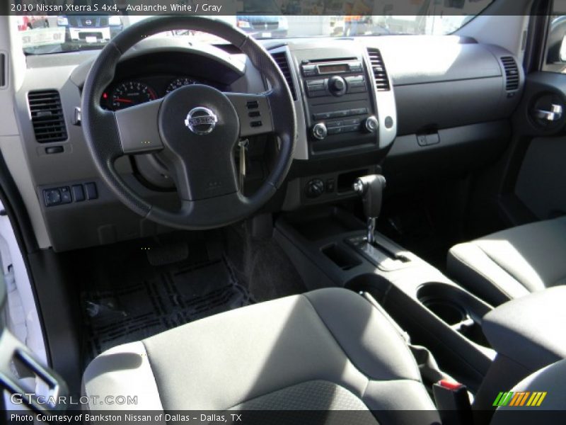 Avalanche White / Gray 2010 Nissan Xterra S 4x4