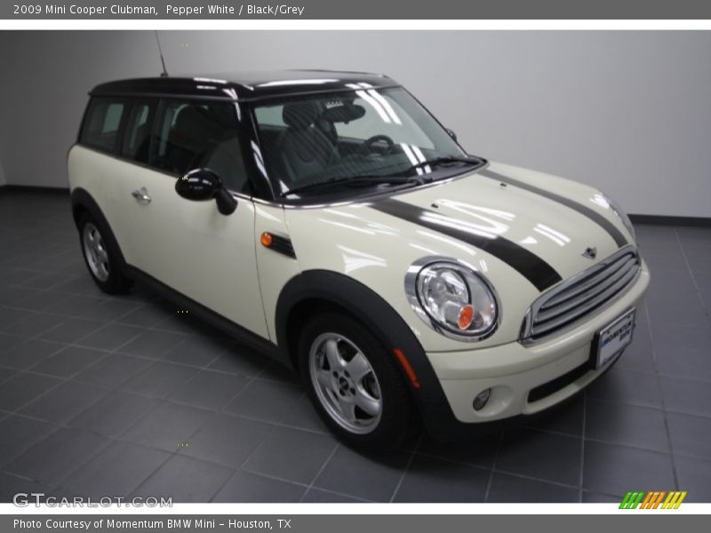 Pepper White / Black/Grey 2009 Mini Cooper Clubman