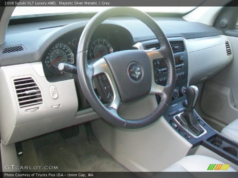 Majestic Silver Metallic / Grey 2008 Suzuki XL7 Luxury AWD