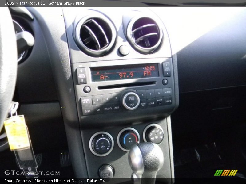 Gotham Gray / Black 2009 Nissan Rogue SL