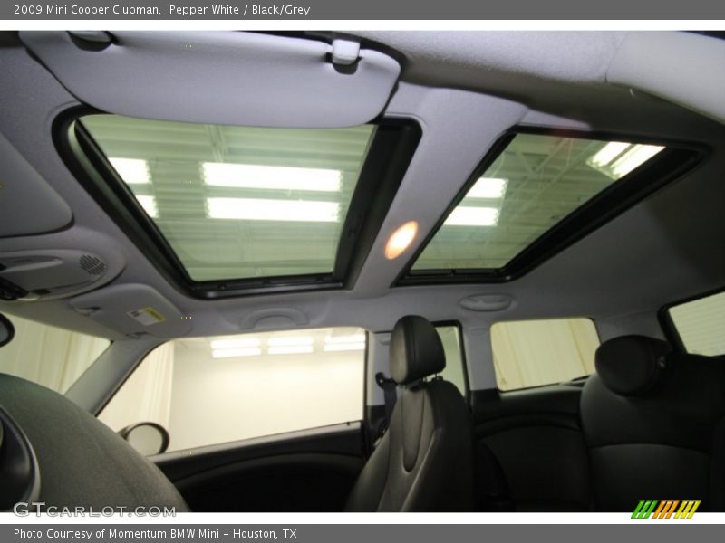 Pepper White / Black/Grey 2009 Mini Cooper Clubman