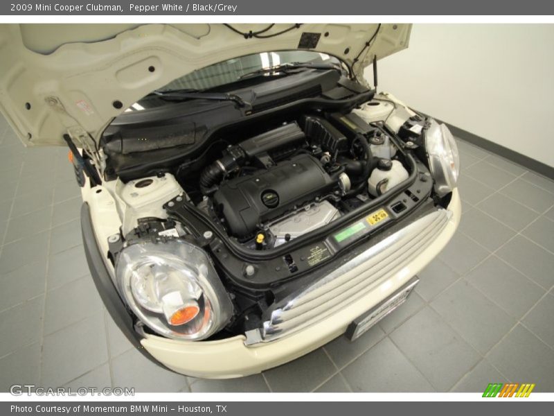 Pepper White / Black/Grey 2009 Mini Cooper Clubman