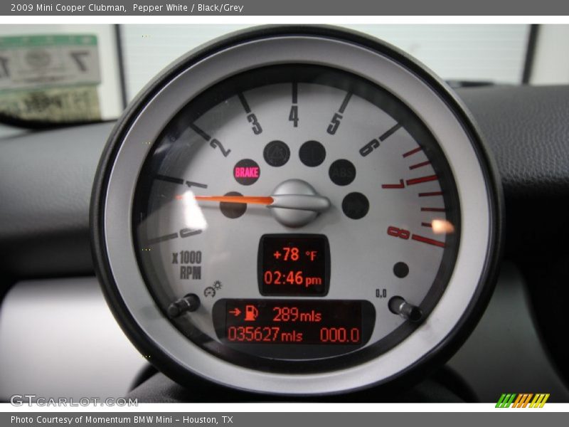 Pepper White / Black/Grey 2009 Mini Cooper Clubman