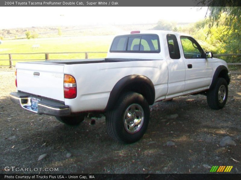 Super White / Oak 2004 Toyota Tacoma PreRunner Double Cab
