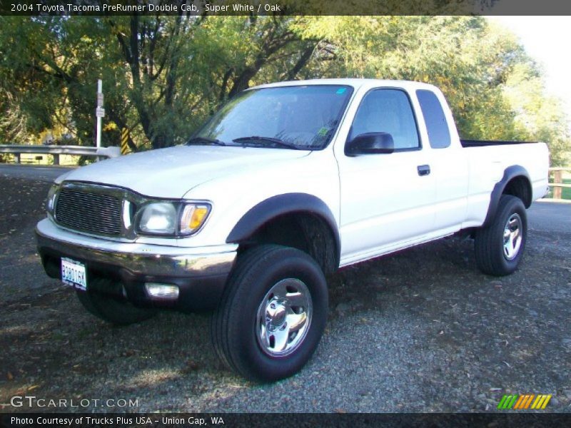 Super White / Oak 2004 Toyota Tacoma PreRunner Double Cab