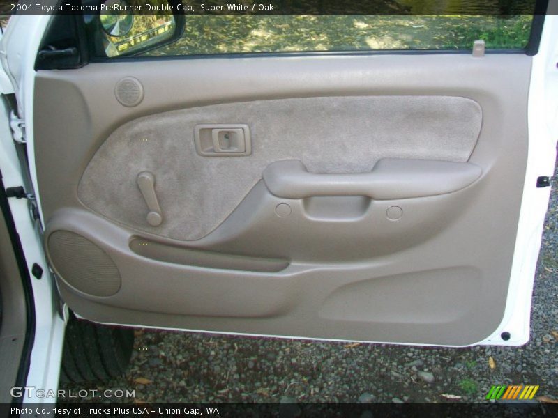 Super White / Oak 2004 Toyota Tacoma PreRunner Double Cab