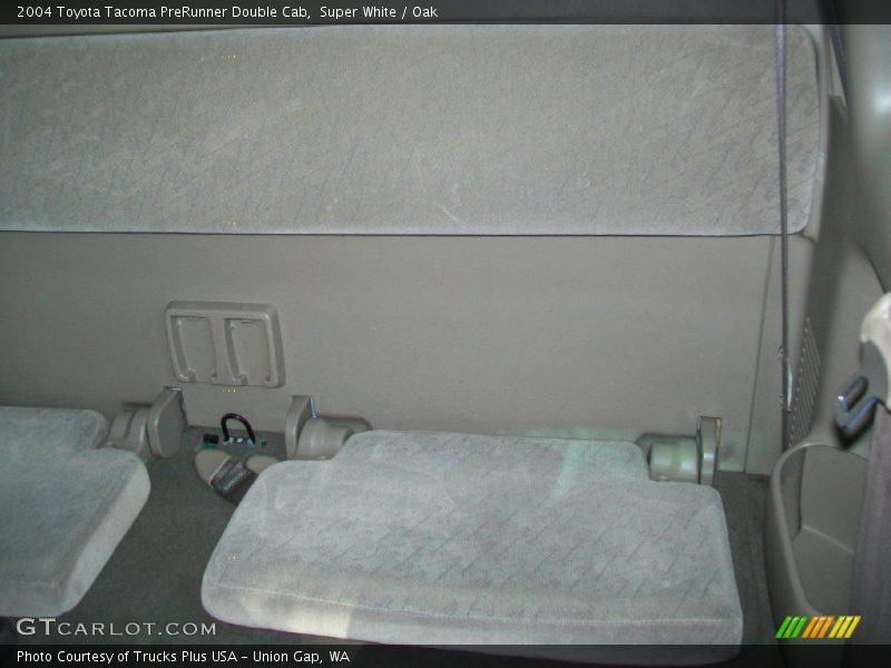 Super White / Oak 2004 Toyota Tacoma PreRunner Double Cab