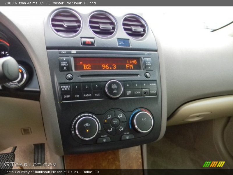 Winter Frost Pearl / Blond 2008 Nissan Altima 3.5 SE