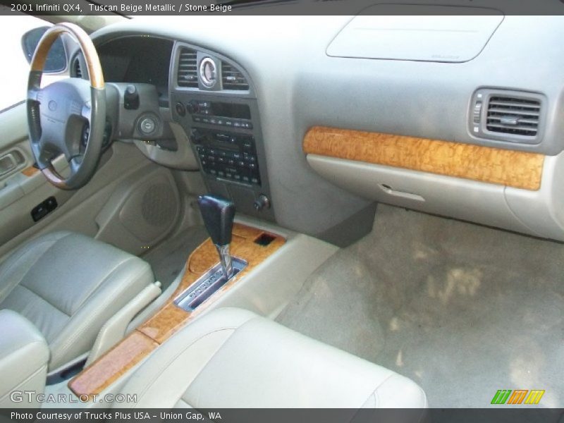 Tuscan Beige Metallic / Stone Beige 2001 Infiniti QX4