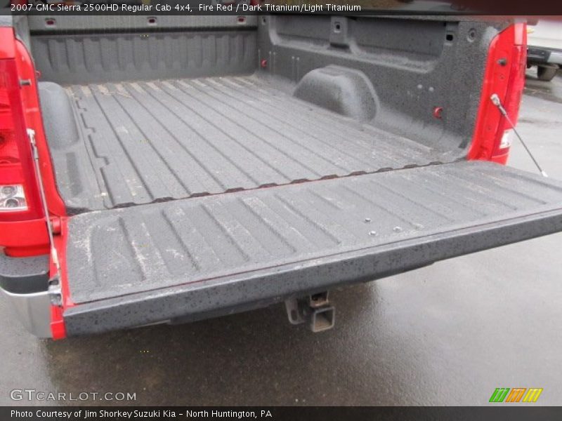Fire Red / Dark Titanium/Light Titanium 2007 GMC Sierra 2500HD Regular Cab 4x4