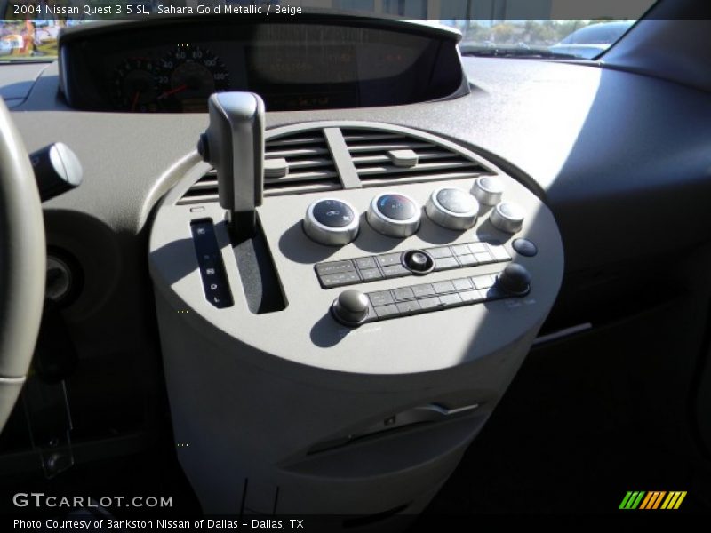 Sahara Gold Metallic / Beige 2004 Nissan Quest 3.5 SL