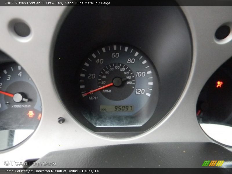 Sand Dune Metallic / Beige 2002 Nissan Frontier SE Crew Cab