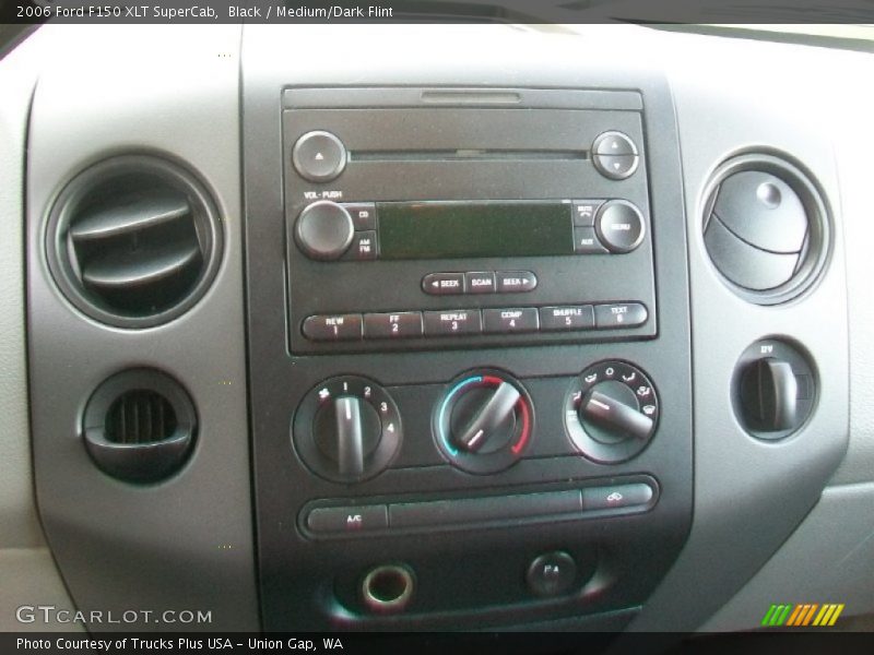 Black / Medium/Dark Flint 2006 Ford F150 XLT SuperCab