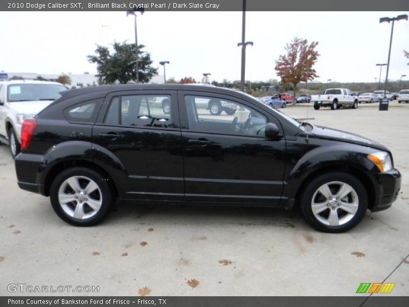 Brilliant Black Crystal Pearl / Dark Slate Gray 2010 Dodge Caliber SXT