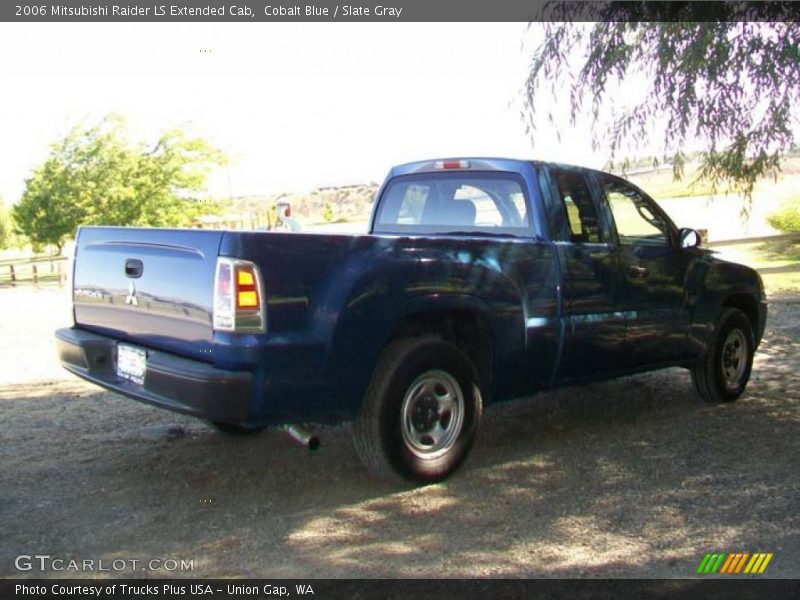 Cobalt Blue / Slate Gray 2006 Mitsubishi Raider LS Extended Cab