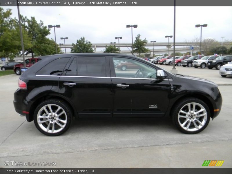 Tuxedo Black Metallic / Charcoal Black 2010 Lincoln MKX Limited Edition FWD