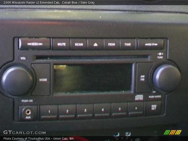 Cobalt Blue / Slate Gray 2006 Mitsubishi Raider LS Extended Cab