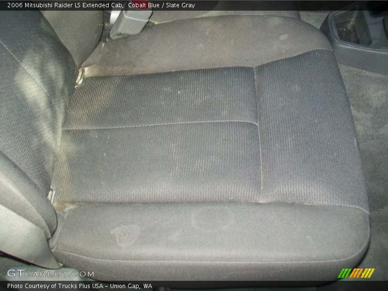 Cobalt Blue / Slate Gray 2006 Mitsubishi Raider LS Extended Cab