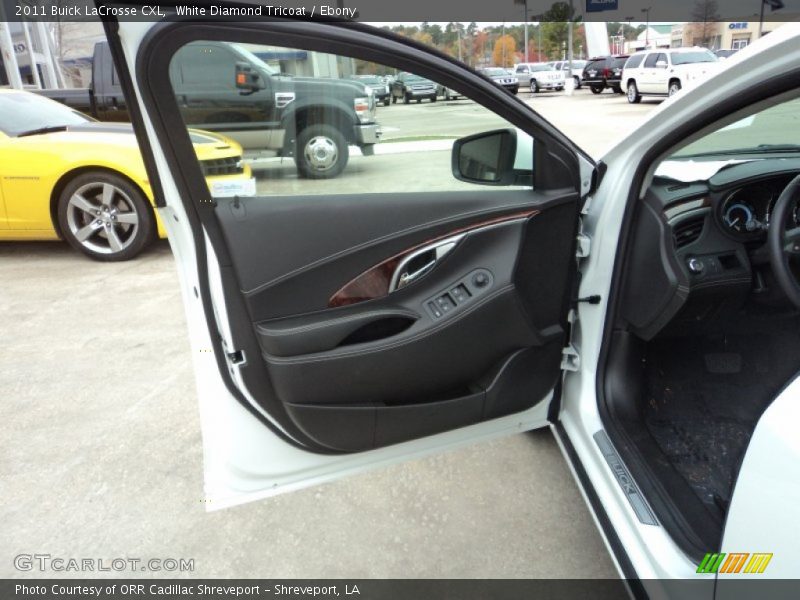 White Diamond Tricoat / Ebony 2011 Buick LaCrosse CXL