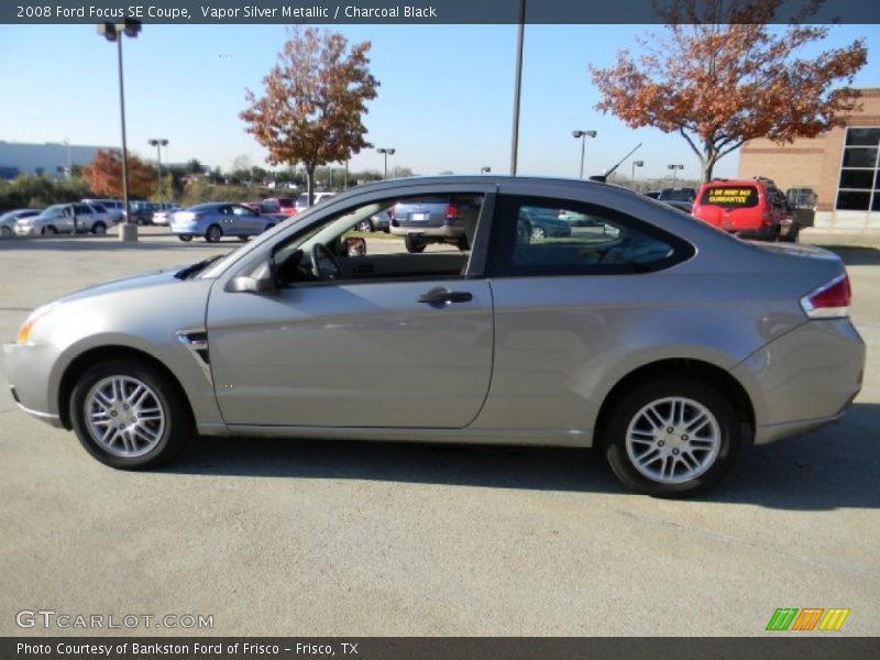Vapor Silver Metallic / Charcoal Black 2008 Ford Focus SE Coupe