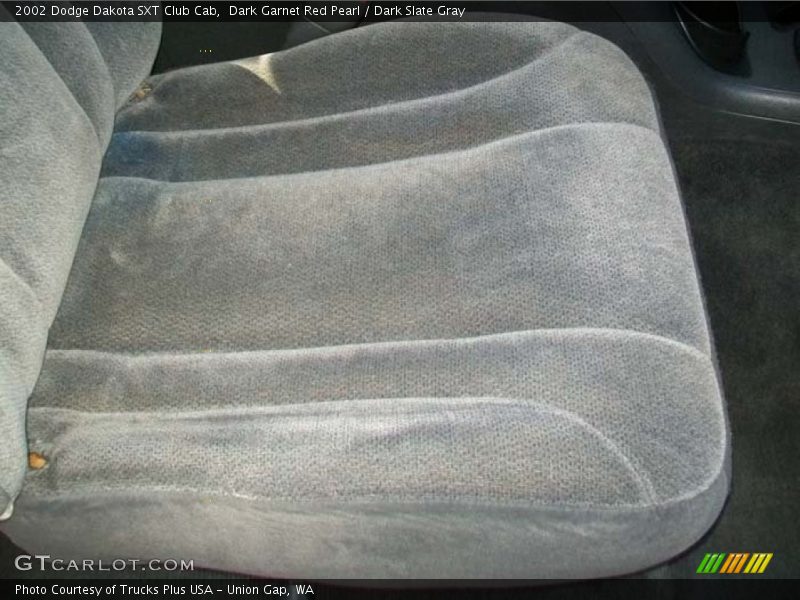 Dark Garnet Red Pearl / Dark Slate Gray 2002 Dodge Dakota SXT Club Cab