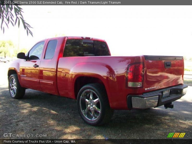 Fire Red / Dark Titanium/Light Titanium 2007 GMC Sierra 1500 SLE Extended Cab