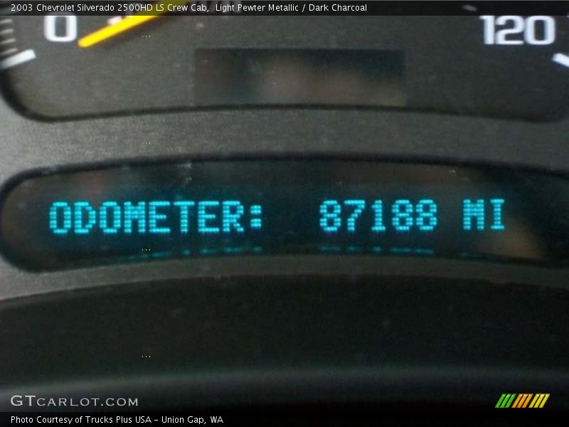 Light Pewter Metallic / Dark Charcoal 2003 Chevrolet Silverado 2500HD LS Crew Cab