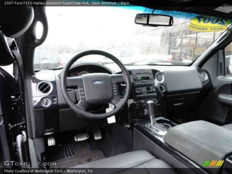 Dashboard of 2007 F150 Harley-Davidson SuperCrew 4x4