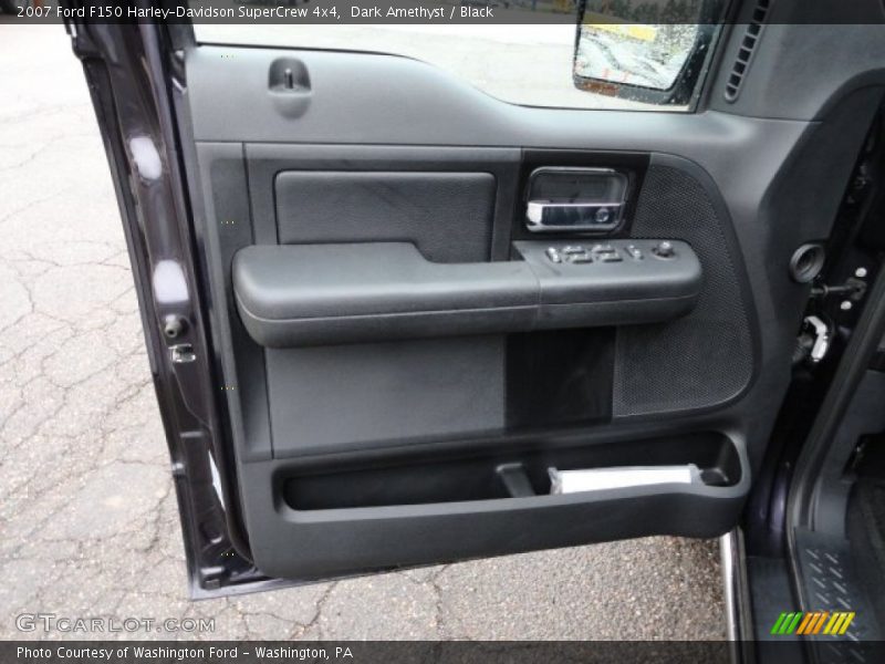Door Panel of 2007 F150 Harley-Davidson SuperCrew 4x4
