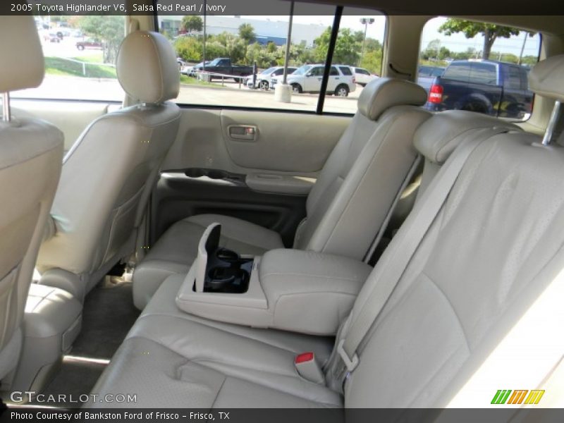 Salsa Red Pearl / Ivory 2005 Toyota Highlander V6