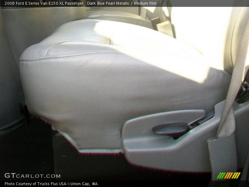 Dark Blue Pearl Metallic / Medium Flint 2008 Ford E Series Van E150 XL Passenger