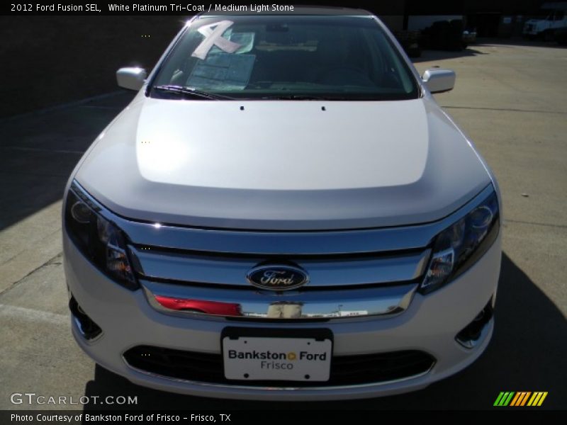 White Platinum Tri-Coat / Medium Light Stone 2012 Ford Fusion SEL